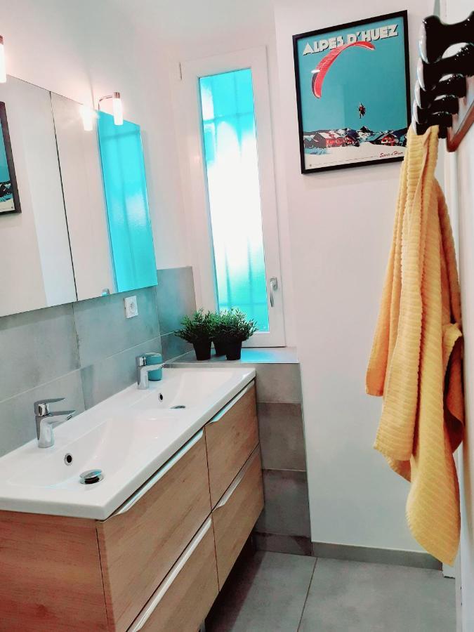 Esprit Bistrot / Rent4Night Grenoble Apartment ภายนอก รูปภาพ